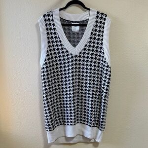 Abercrombie and Fitch Houndstooth Style Sweater Dress Women's Size XL